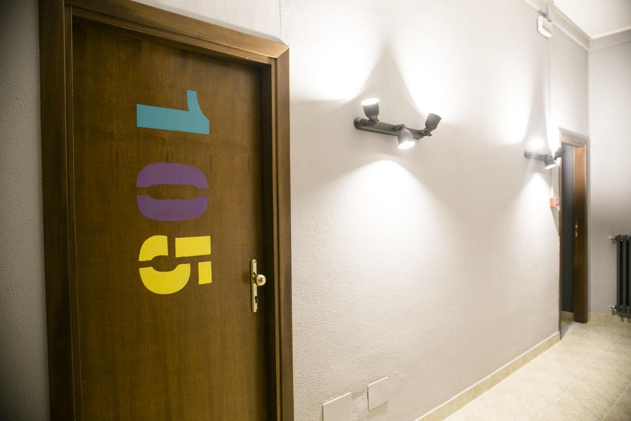 Lako Hostel Каподимонте Экстерьер фото